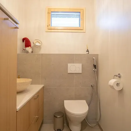 Vila Nordic Luxury In Ounasvaara With Sauna Rovaniemi